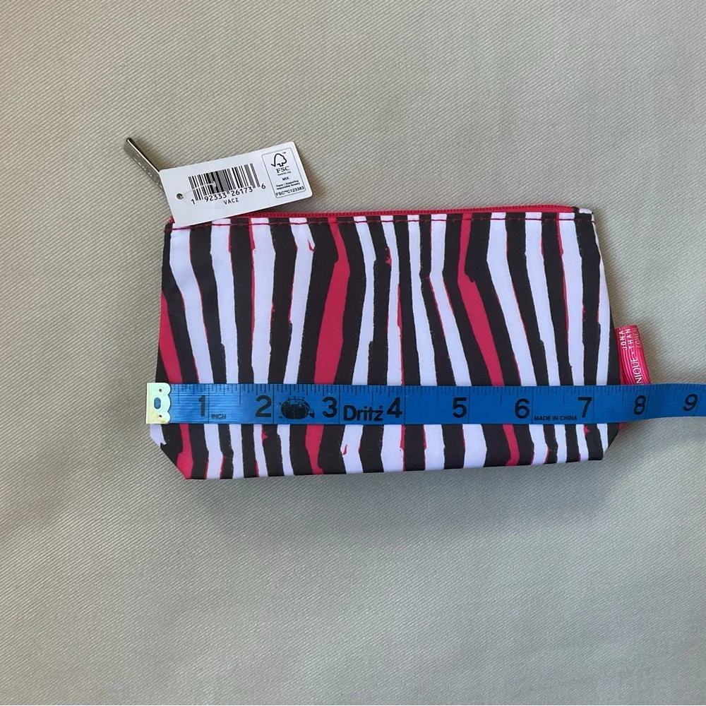 Clinique x Jonathan Cohen Cosmetic bag w/Almost Lipstick Pink Honey NWT